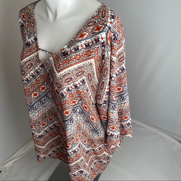 Torrid multicolor boho crisscross blouse 3X - Picture 2 of 6